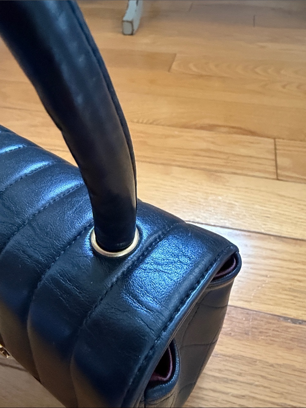 CHANEL vintage vertical top handle - Picture 14 of 15
